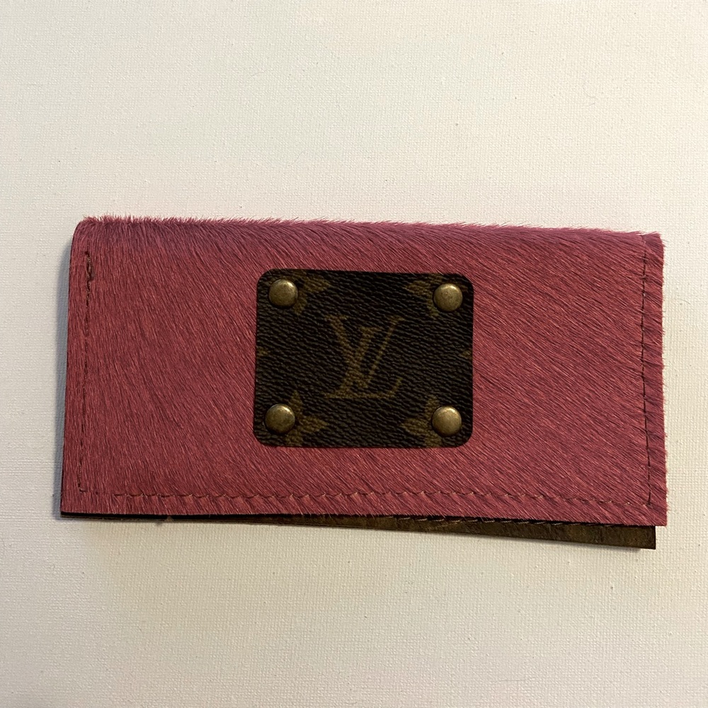 Upcycle, peach/pink, hair on hide wallet/checkbook holder. Keep it Gypsy. New